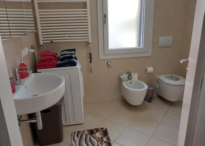 펜션 A 2 Passi Dal Mare 스카르도바리